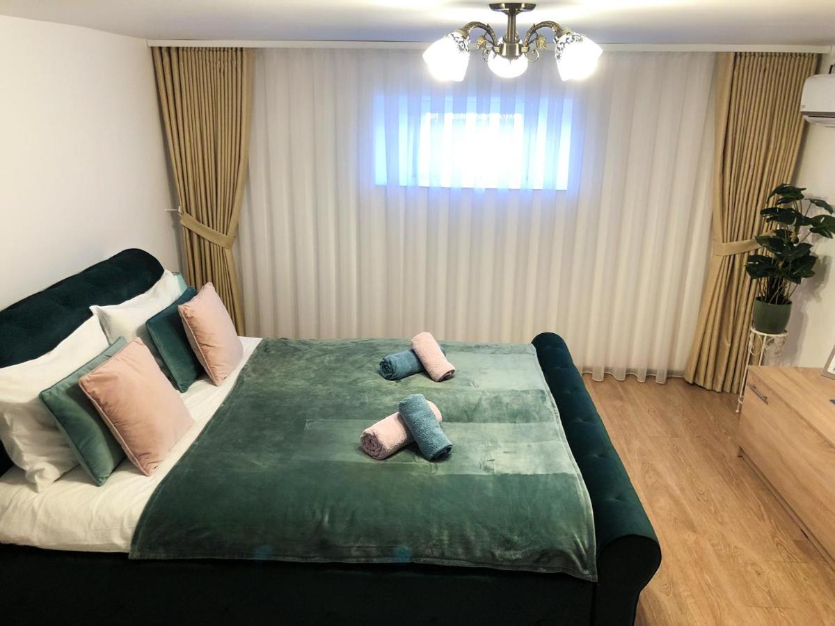 Ultra Central Apartment, Free Parking Oradea - Stray Cats Exterior foto